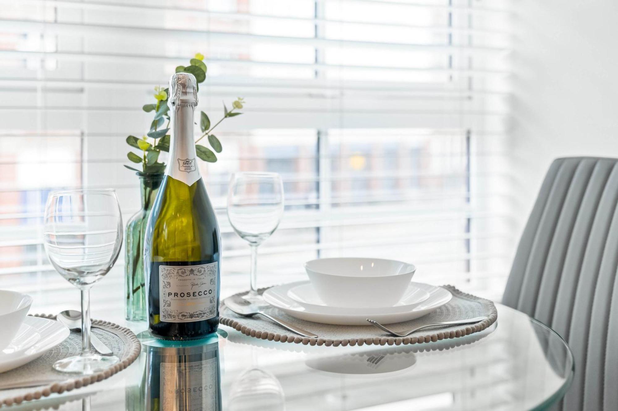Luxury One Bed Apartment - Jewellery Quarter - Top Rated - 2Cs Birmingham Luaran gambar